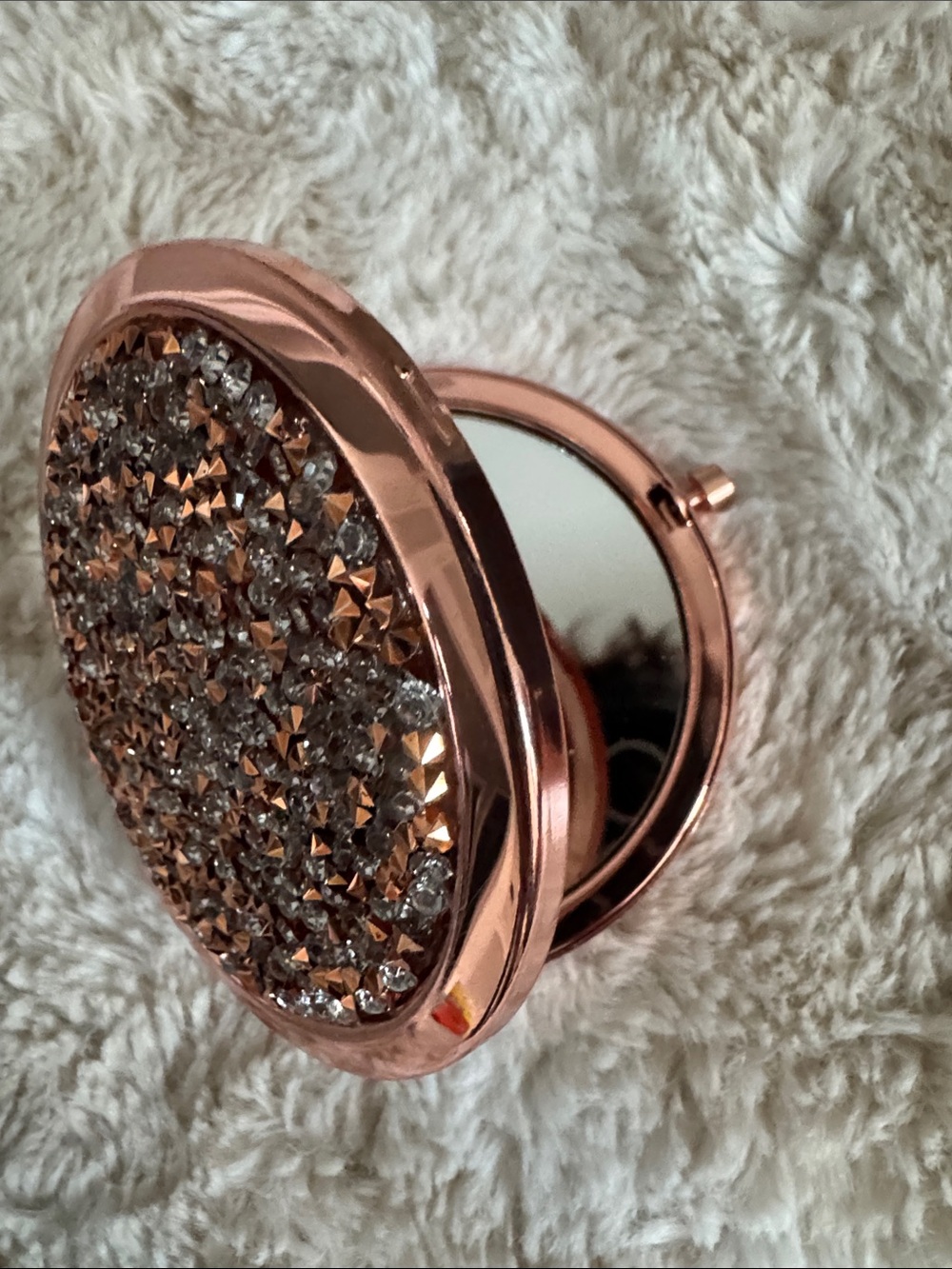Rose Gold Crystal Pocket Compact Mirror with Sparkle Accent - Picture 5 of 6